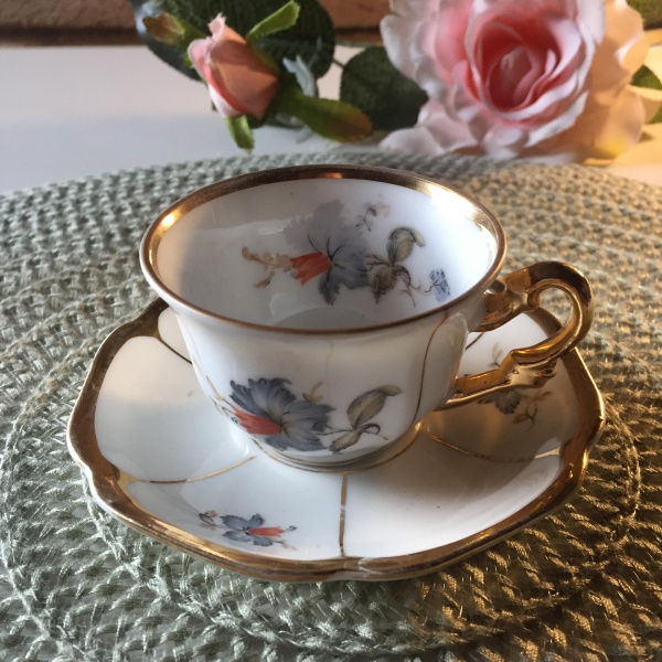 MuÃ±ecas De Porcelana Hermosas XÍCARA DE CAFÉ PORCELANA MAUÁ- De