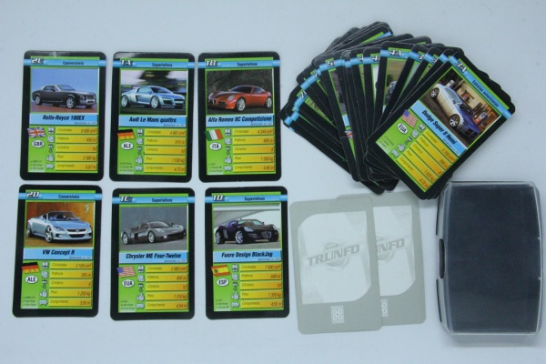 Jogo Super Trunfo Os Cavaleiros Do Zodíaco Com As 32 Cartas