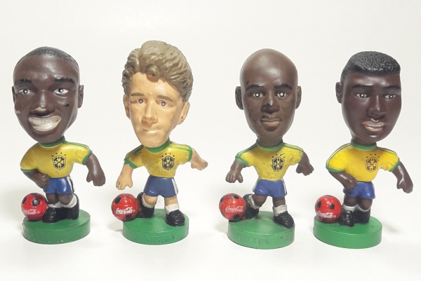 Antiga coleção, `Mini Craques - Coca Cola`, jogadores d