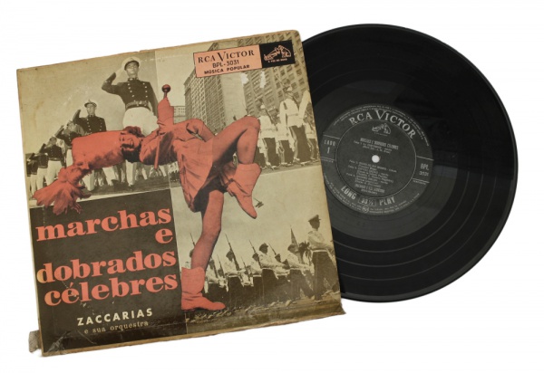 Disco LP: Marchas e Dobrados Célebres - Zaccariz e Sua
