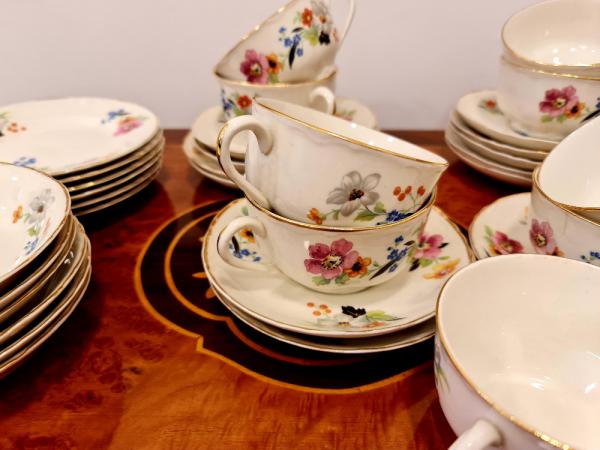 ANTIGO E BELÍSSIMO JOGO PARA CHÁ EM PORCELANA CHINESA , FINALIZADO