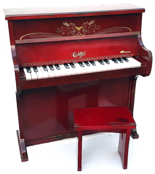 BRINQUEDO - Antigo piano infantil da marca GIESE cantig