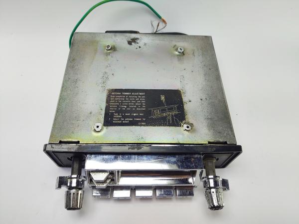 Rádio automotivo TKR Modelo CRF-21 OM - Made in Japan, sem testes