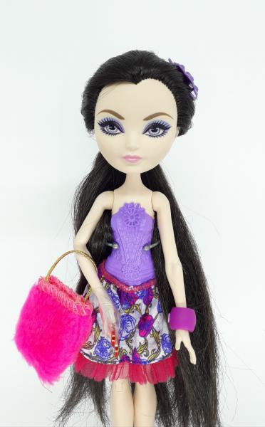 Ever After High Boneca Primeiro Capítulo Raven Queen - Mattel em