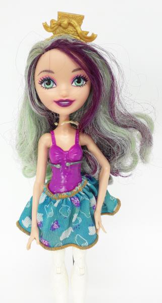 muñeca ever after high madeline hatter de matte - Comprar Bonecas Barbie e  Ken no todocoleccion