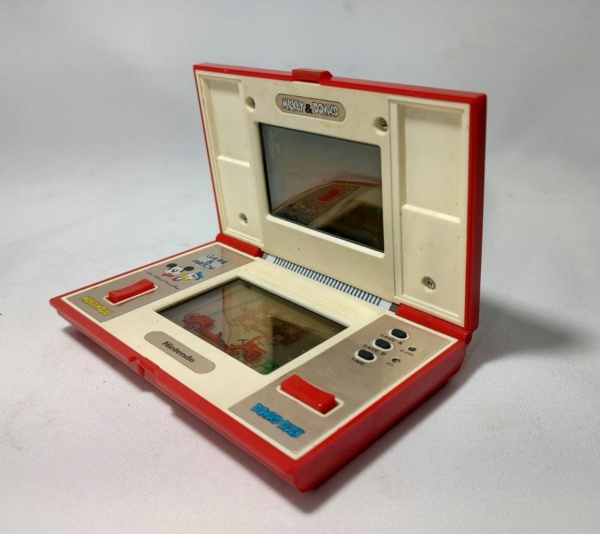 Antigo Mini Game & Watch Nintendo do Mickey & Donald de