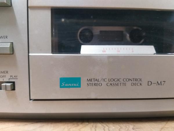 SANSUI - Tape Deck Stereo Cassete modelo D-M7, painel l