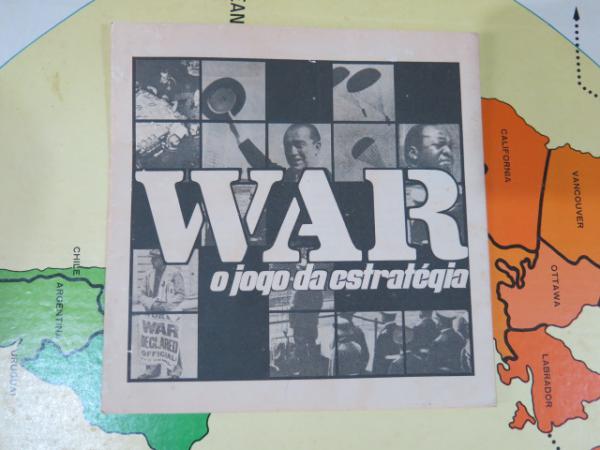 Antigo Jogo de tabuleiro War da Grow dos anos 70.