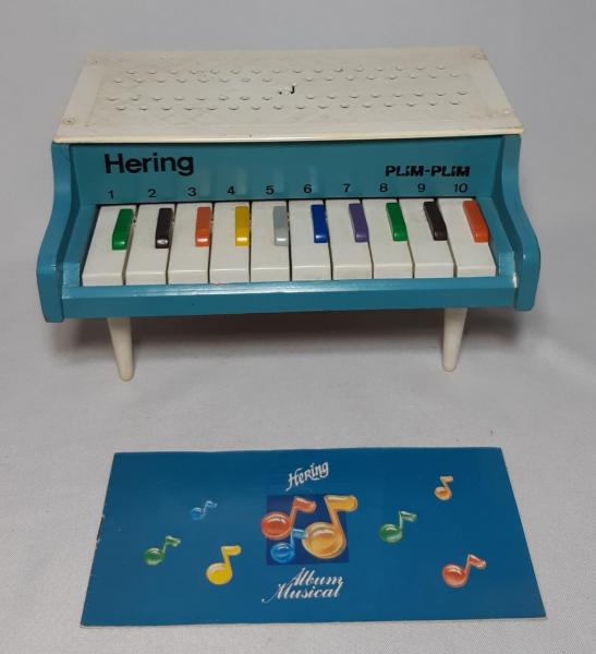 GRACIOSO MINI PIANO - Infantil - todo feito em madeira