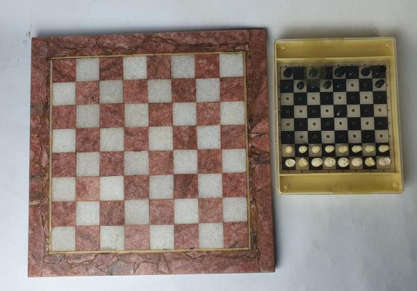 Tabuleiro de Xadrez  Chess board, Chess, Oil painting texture