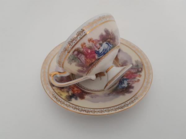 Antigo conjunto japonês para café em finíssima porcelan