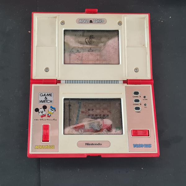 Antigo Mini Game & Watch Nintendo do Mickey & Donald de