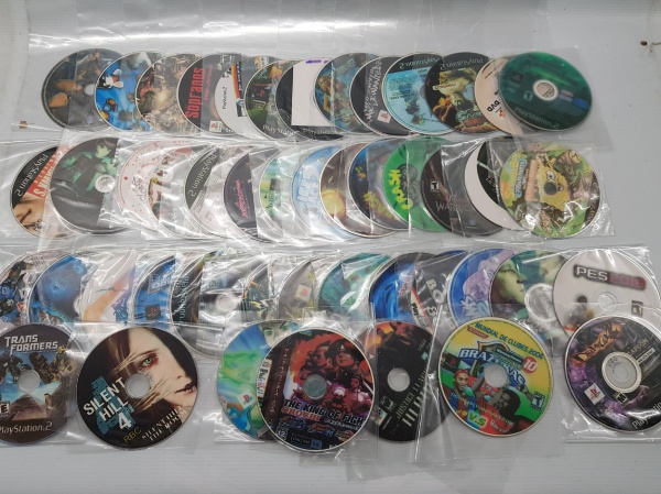 7 JOGOS DE PS2 MÍDIA DVD A SUA ESCOLHA