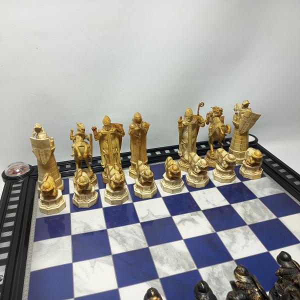 Jogo de xadrez Harry Potter DeAgostini com efeitos e curso de xadrez -  materiais diferentes - Catawiki
