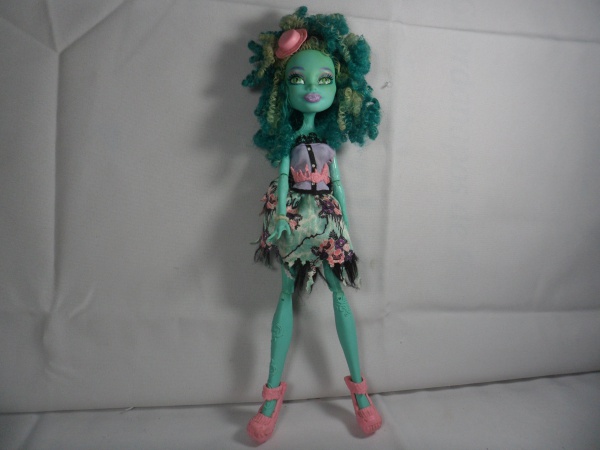 LOTE 03 BONECAS MONSTER HIGH ORIGINAIS .