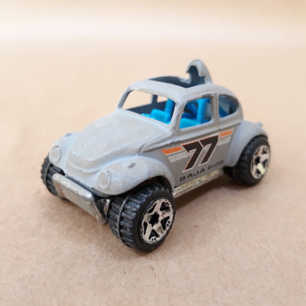 Hot Wheels 1/64 Loose - Moto-Crossed Mattel 2001 made in Malaysia.