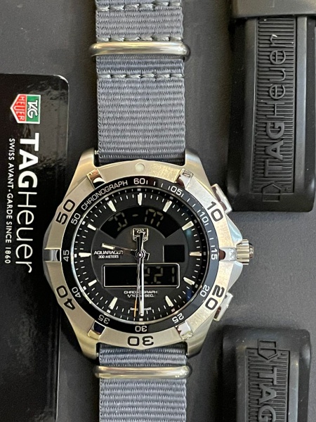 Rel gio Tag Heuer Aquaracer chronograph 300 mts. Digital e