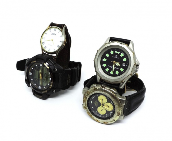 Relógio Magnum MA33264 / Todo em aço inoxidável / Ident