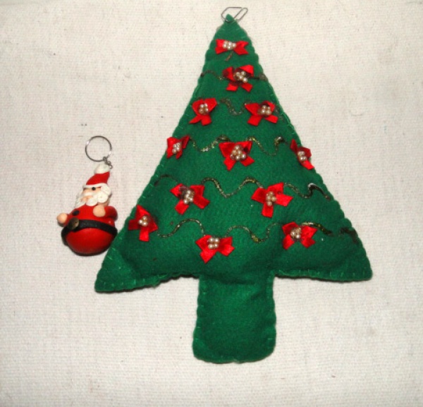 Kit chaveiro de Papai Noel em biscuit e Árvore de natal