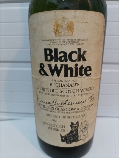 Garrafa de whisky 