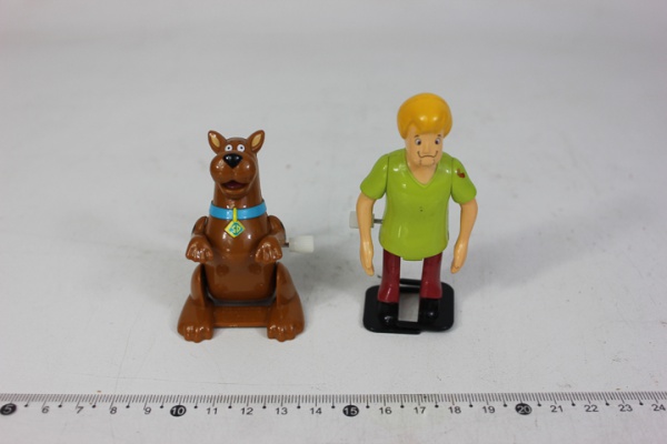 Lote Com 2 Bonecos A Corda Scooby Doo E Salsicha No Est