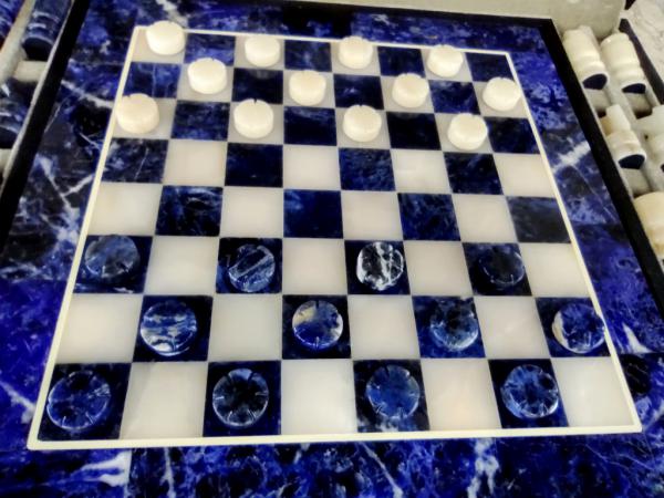 RARO conjunto de jogo de xadrez e dama COMPLETO , em p