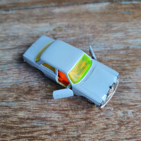 Siku Mercedes 250 ミニカー 水色 Siku Mercedes 250 ミニカー 水色