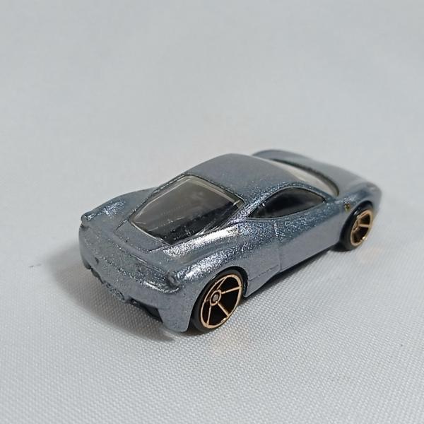 Hot Wheels 458 Italia 限定版 Hot Wheels - Ferrai 458 Italia - Collec Store