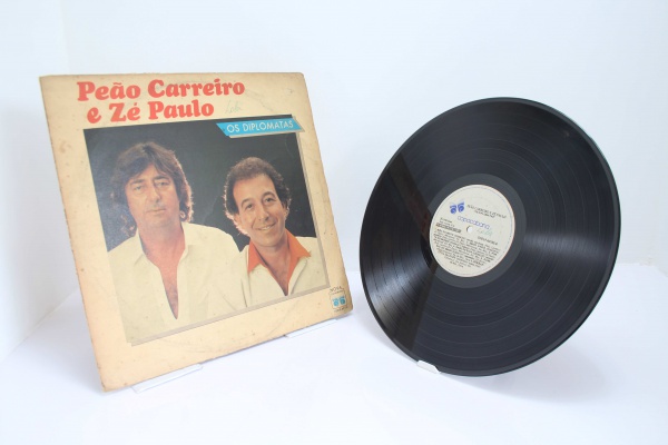 Disco de Vinil - Peão Carreiro E Zé Paulo-os Diplomatas º - Vinil Records