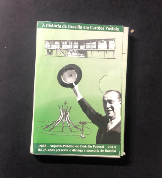LIVRO: CINEMA NOW, DE Andrew Bailey. Editora Taschen, ano 2007