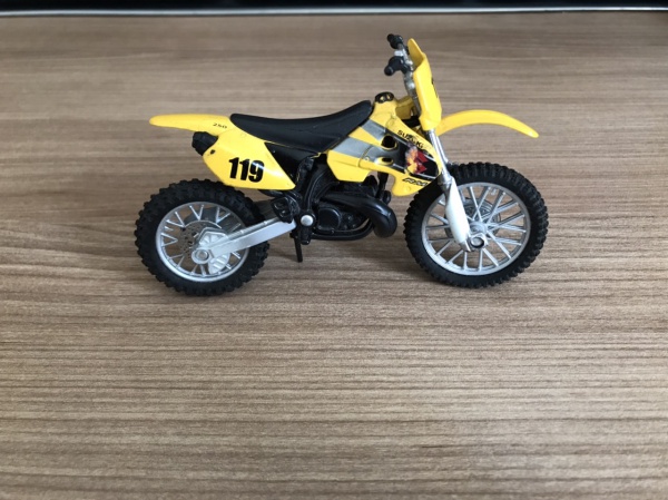 Miniatura Moto Yamaha Ttr 250 Trilha Motocross 1/18