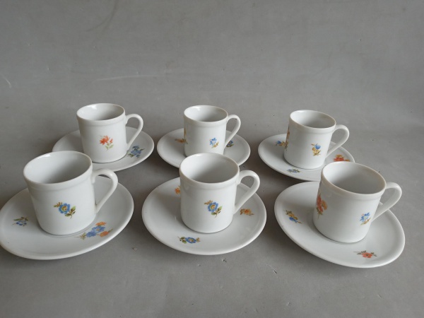 Jogo De Café/ Chá Antigo Porcelana Polonesa Tielsch (8 Xíc.)