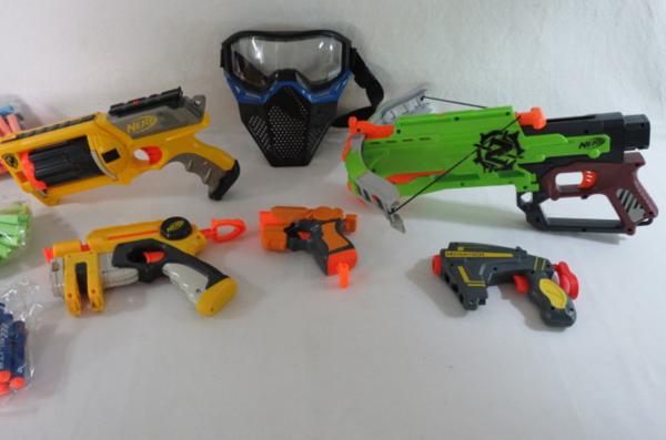 Lança Dardos Nerf - Maverick REV-6