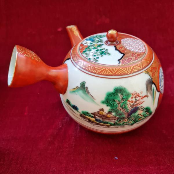 Jogo de chá chinês jade antigo em mesa de madeira criada com ai