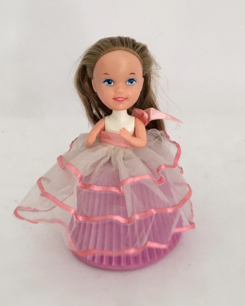 Anita - Antiga boneca com cabeça e mãos em vinil - olho