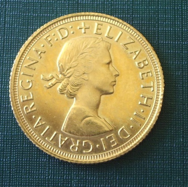 libra-em-ouro-22k-datada-de-1964-reinado-rainha-elisab