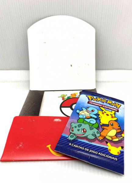 Cartas do McLanche Feliz comemorativo de Pokémon são vendidas no