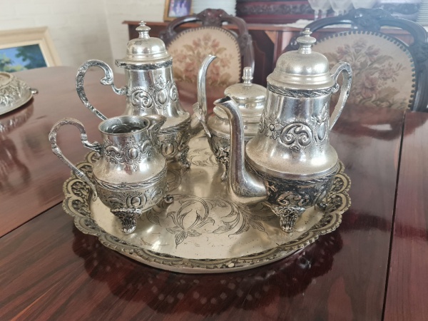 Antigo Jogo de chá e café espessurado a prata com 7 peç