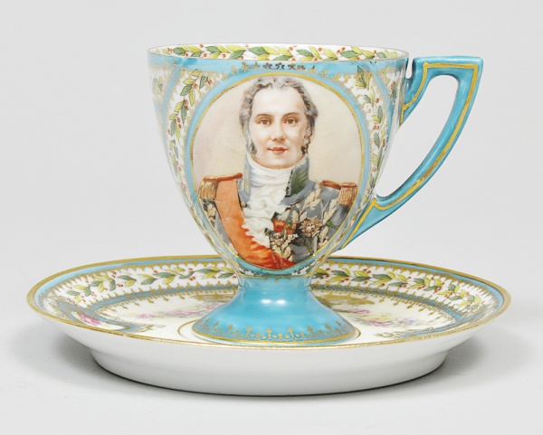 Antigo conjunto para chá em porcelana oriental policrom