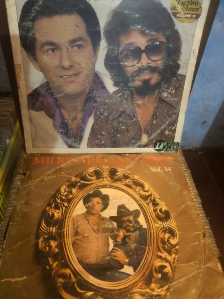 Disco de Vinil Milionário e José Rico - Escravo do Amor - Volume 11