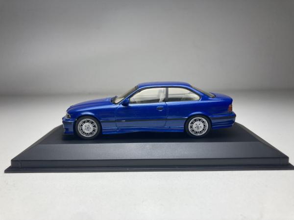 BMW M3 E36 Coupe Azul Minichamps Escala 1/43 miniatura