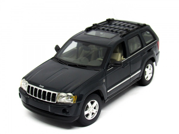 Miniatura Jeep Grand Cherokee 2005 escala 1/18 - Maisto
