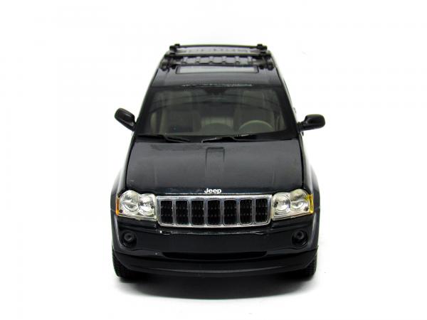 Miniatura Jeep Grand Cherokee 2005 escala 1/18 - Maisto