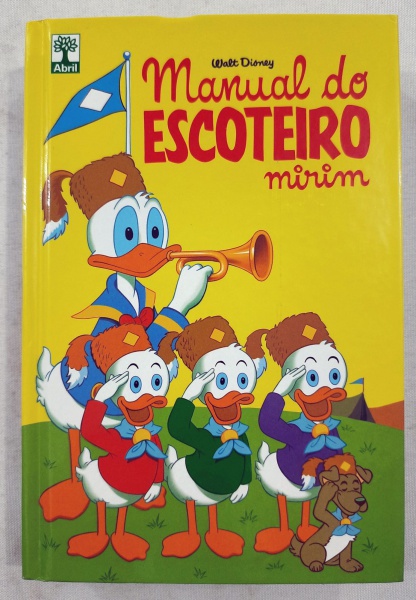 antigo livro capa dura manual do peninha Disney editora