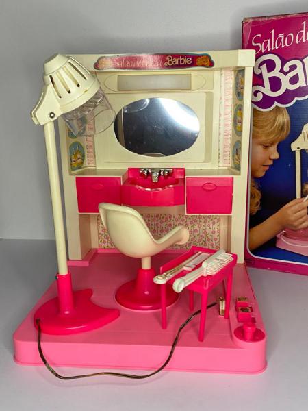 Salão de Beleza da Barbie Anos 1980