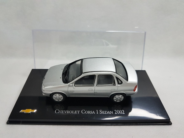 Miniatura de Carrinho - Chevrolet Corsa 1 Sedan 2002 -