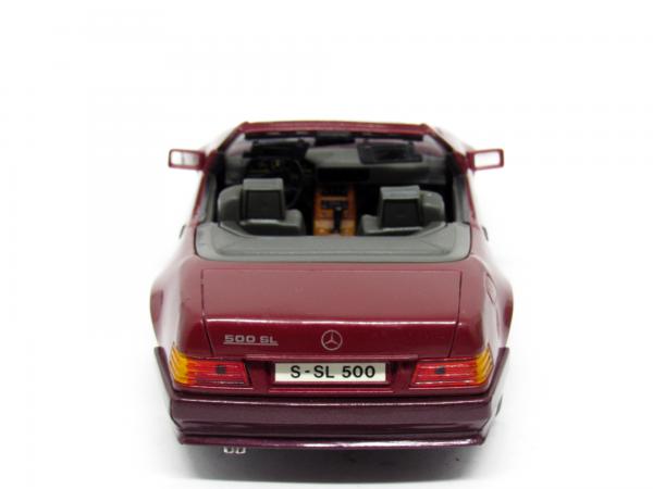 Miniatura Mercedes-Benz 500 SL (1989) escala 1/18 marca