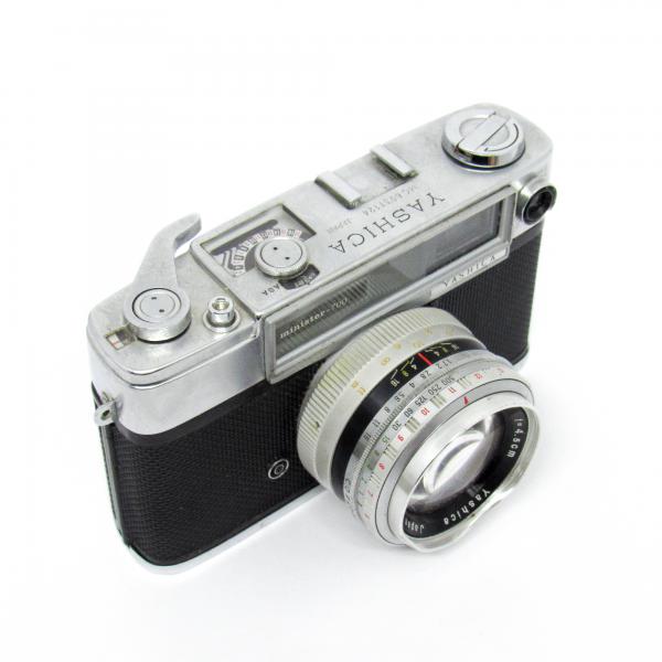 Câmera fotográfica Yashica Minister 700 - Com lente 4.5