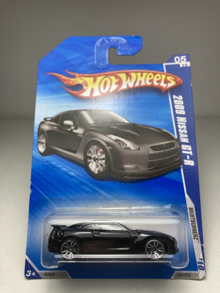 2009 Nissan GT-R Preto Hot Wheels Miniatura na escala 1