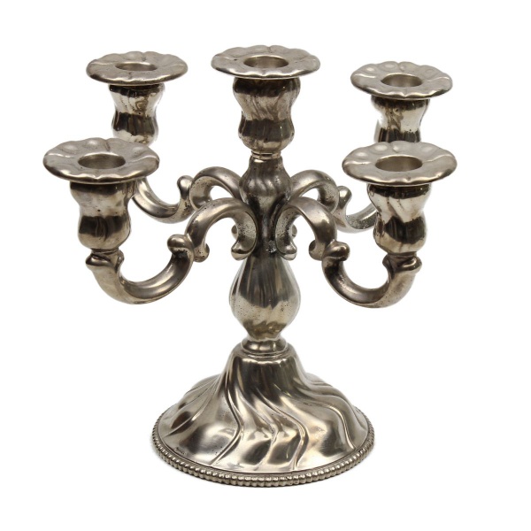 Candelabro para cinco velas, de estilo Inglês, em metal